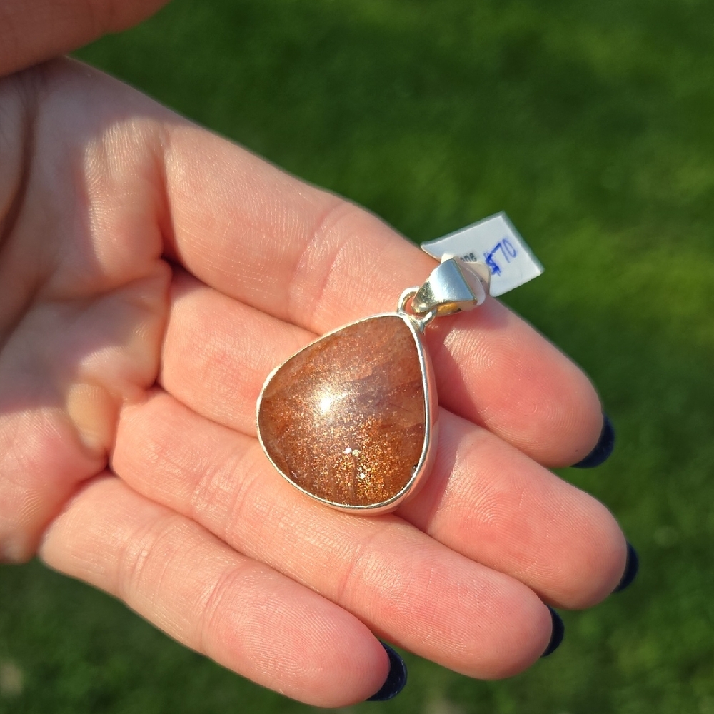 Solid 925 Arusha Sunstone